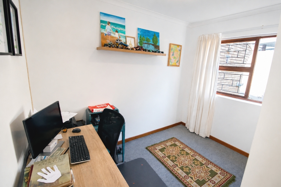 3 Bedroom Property for Sale in Wavecrest Eastern Cape